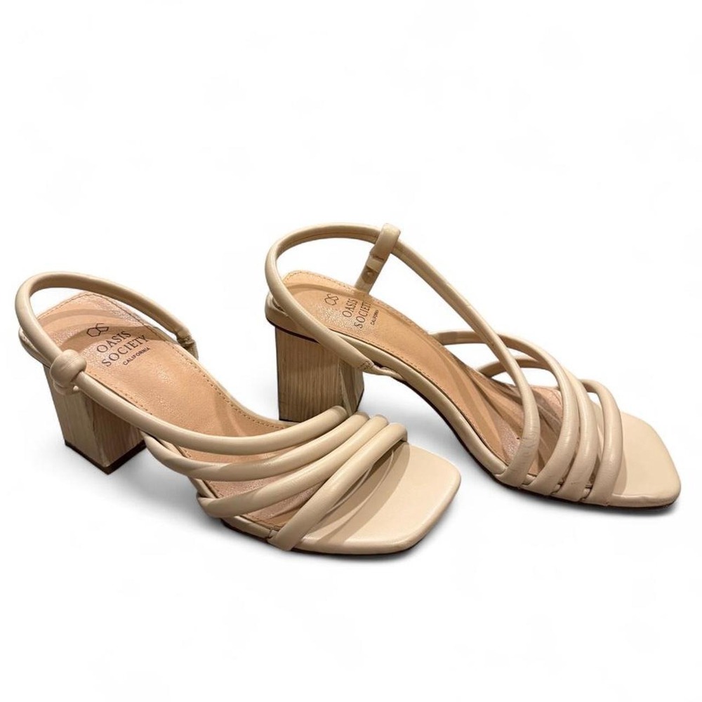 Oasis Society Nude Strappy Block Heel Sandals Square Toe Beige Size 6.5